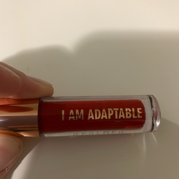 Lipgloss - Picture 2 of 5